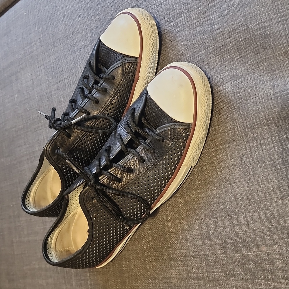 Converse all star mens size 9